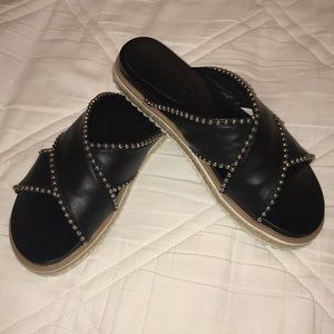 Zara Woman black slip-on espadrille flats.